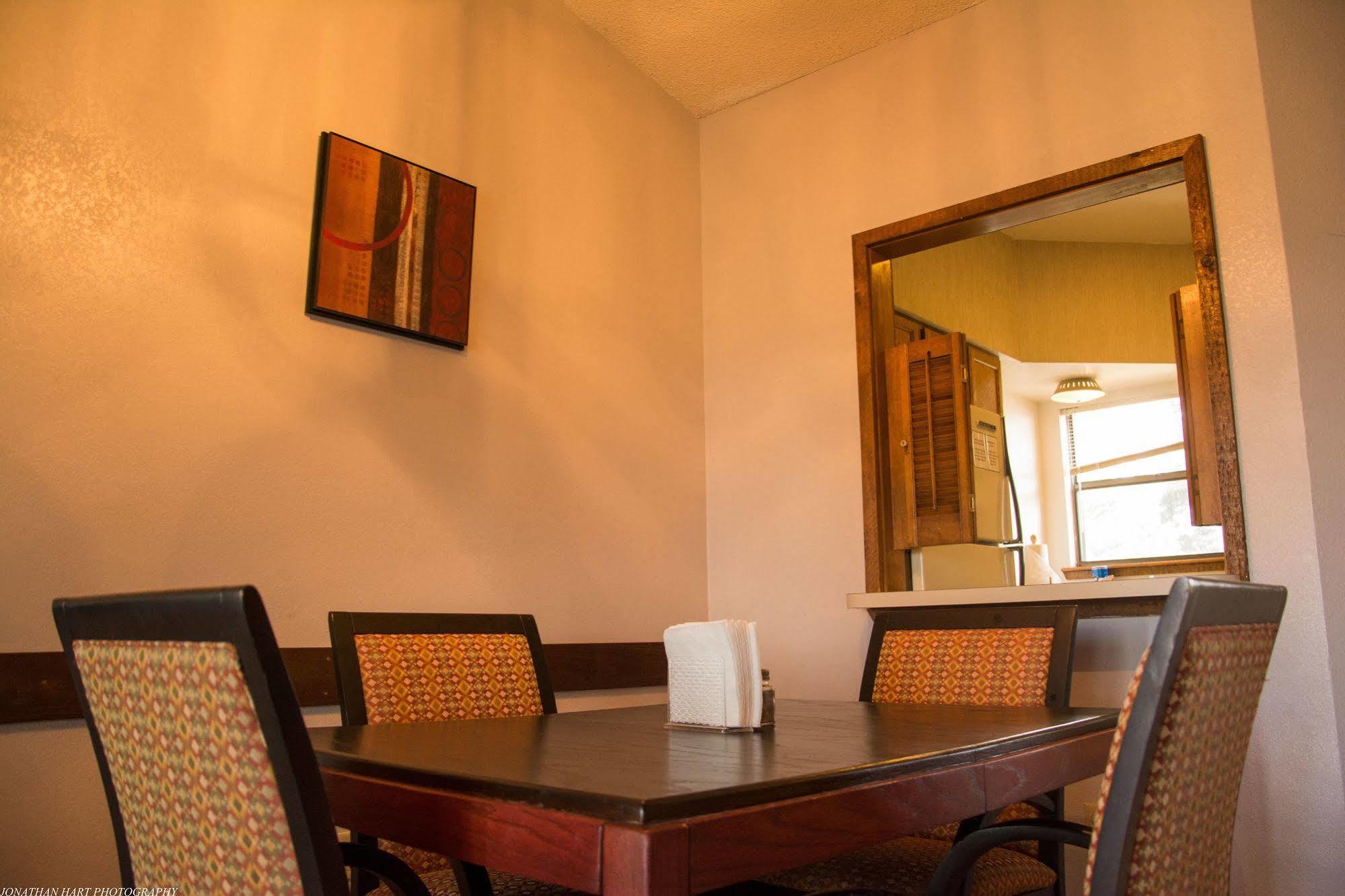 Tiara Del Sol Aparthotel Ruidoso Εξωτερικό φωτογραφία